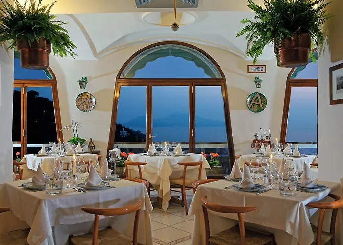 Hotel & Bellavista Francischiello 4*