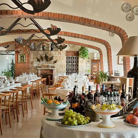 Hotel & Bellavista Francischiello 4*